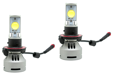 Illustration for article titled Exactly how to keep plastic fronts lights from yellowing and fading and cracking
